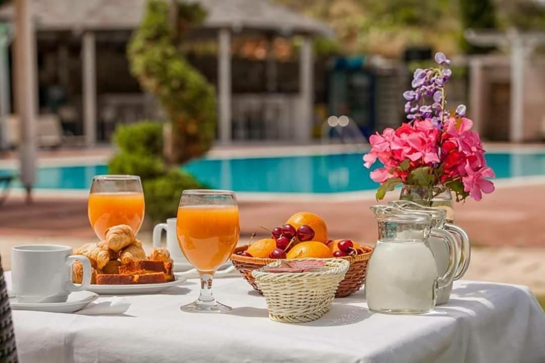 Thalassa Hotel & Spa Paleros 외부 사진