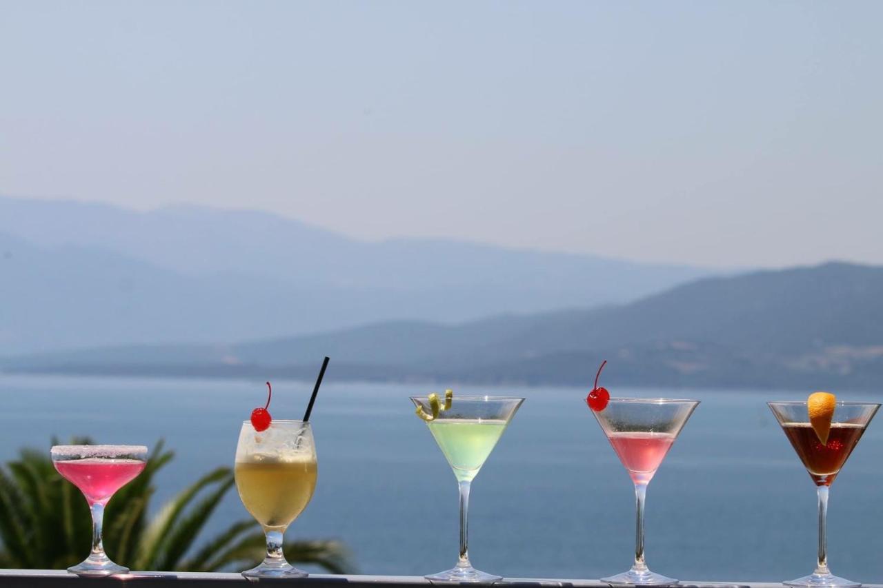 Thalassa Hotel & Spa Paleros 외부 사진